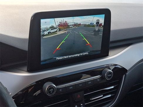 Used 2020 Ford Escape SEL image 18