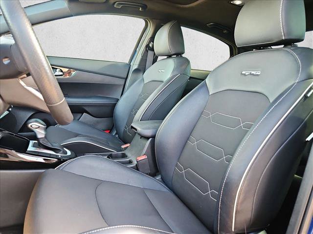 Used 2024 Kia Forte GT-Line w/ GT-Line Premium Package FWD image 17