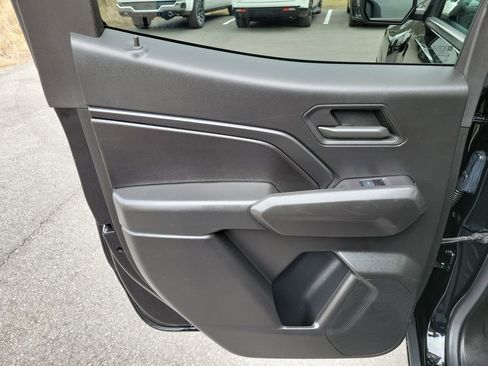 Used 2024 Chevrolet Colorado W/T image 28