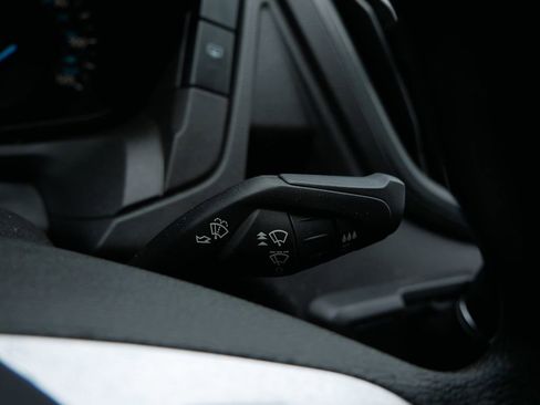 Certified 2019 Ford Transit 150 XL RWD image 29