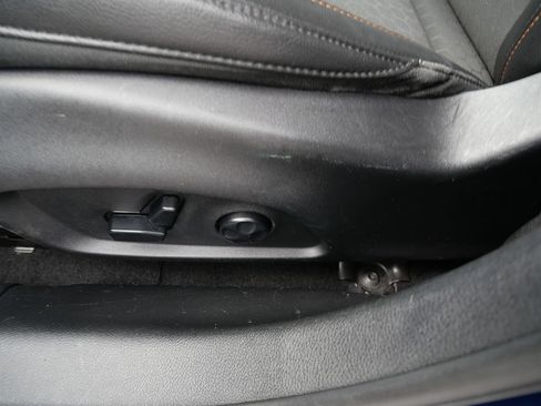 Used 2018 Jeep Compass Latitude w/ Popular Equipment Group AWD/4WD image 15