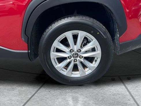Used 2022 Toyota Corolla Cross LE FWD image 26