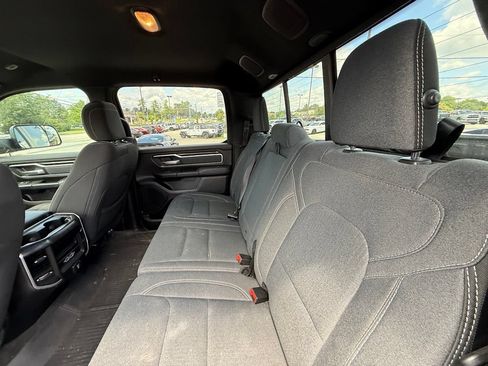 Used 2021 RAM 1500 Big Horn RWD image 27