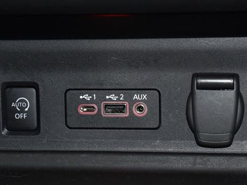 Used 2024 Nissan Sentra SV image 16