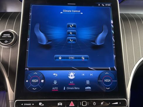 Used 2023 Mercedes-Benz GLC 300 4MATIC image 13