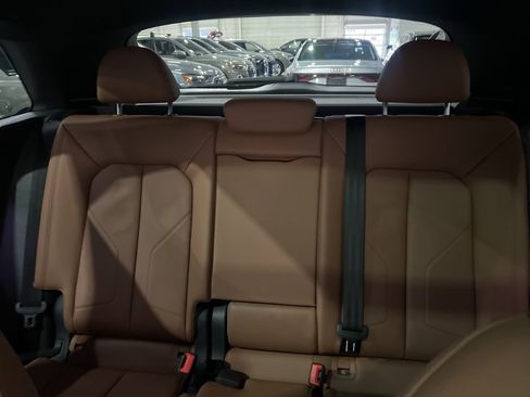 Used 2024 Audi Q3 2.0T Premium Plus image 49