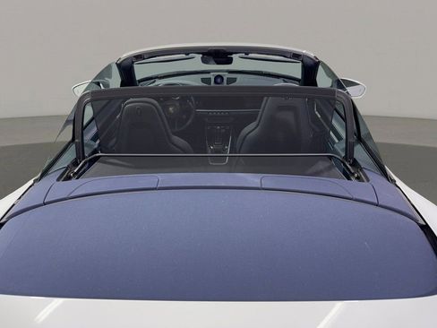 Used 2023 Porsche 911 Carrera S image 19