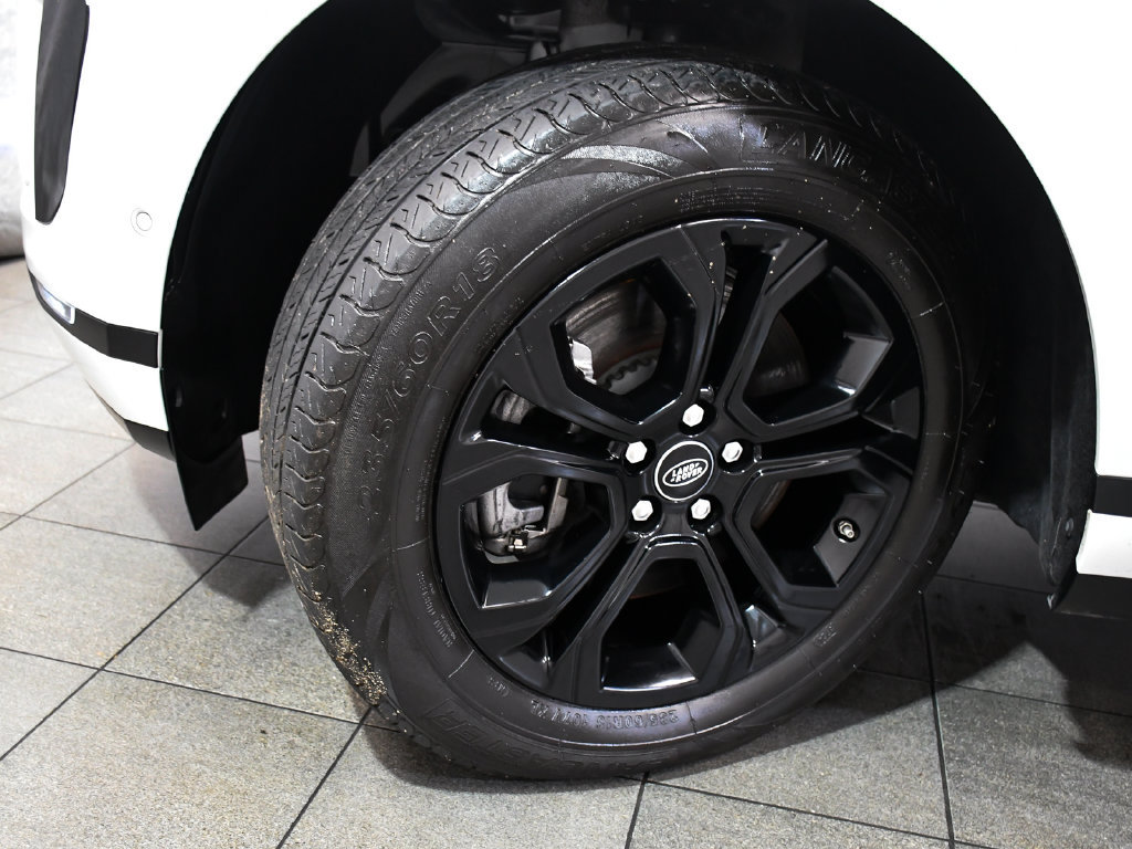 Used 2021 Land Rover Range Rover Evoque S AWD/4WD image 7