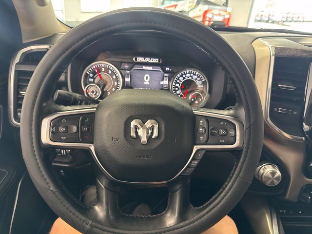 Used 2019 RAM 1500 Laramie AWD/4WD image 35