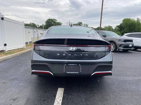 New 2026 Hyundai Sonata SE FWD image 5