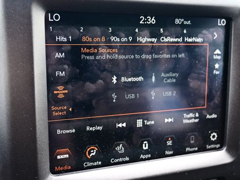 Used 2022 Jeep Cherokee Trailhawk w/ Sun, Sound & Nav Group AWD/4WD image 30