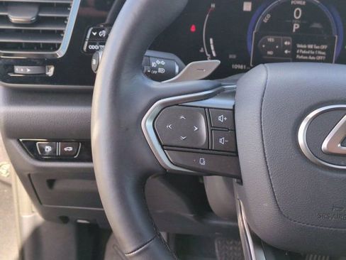 Used 2025 Lexus NX 350h AWD w/ Cold Area Package image 18