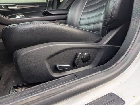 Used 2017 Ford Fusion SE image 14