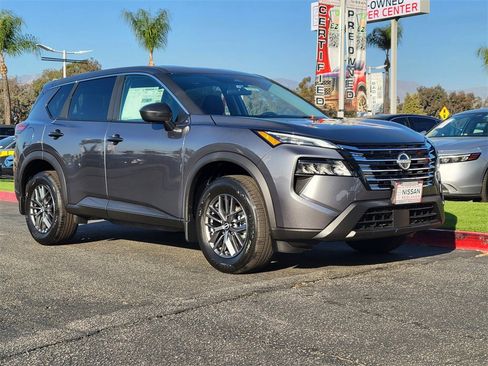 New 2026 Nissan Rogue S image 4