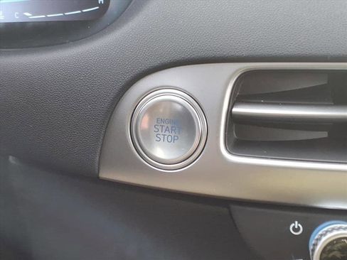 Used 2025 Hyundai Palisade SEL image 14