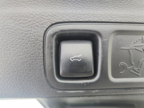 Used 2021 Lincoln Navigator Reserve image 33