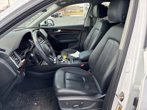 Used 2018 Audi Q5 2.0T Premium Plus w/ Premium Plus Package image 9