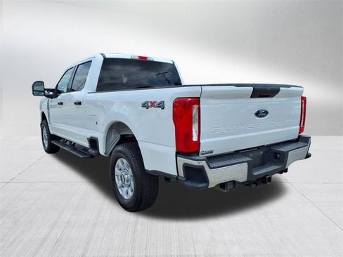 Used 2024 Ford F250 XLT image 6