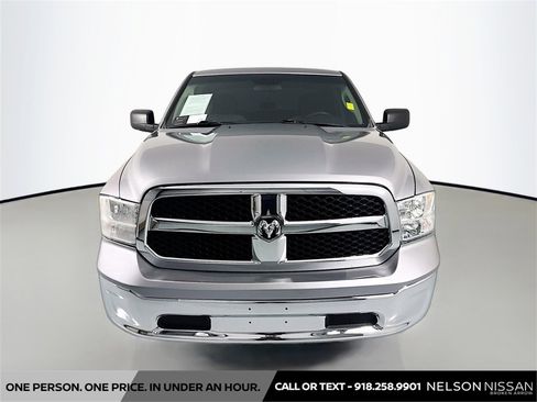 Used 2021 RAM 1500 Classic SLT image 2