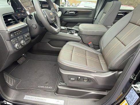 New 2026 Chevrolet Suburban High Country image 13