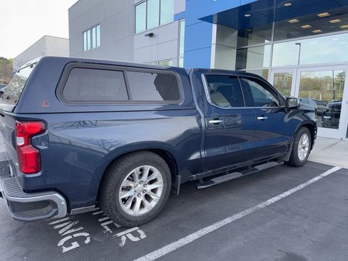 Used 2022 Chevrolet Silverado 1500 LTZ w/ LTZ Convenience Package II image 3