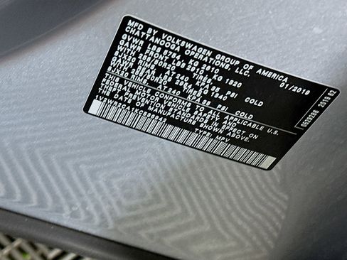 Used 2019 Volkswagen Atlas SE w/ Panoramic Sunroof Package FWD image 12