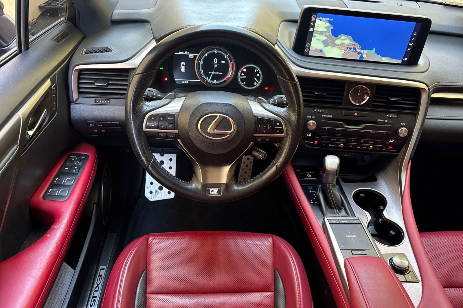 Used 2022 Lexus RX 350 F Sport w/ Accessory Package AWD/4WD image 30