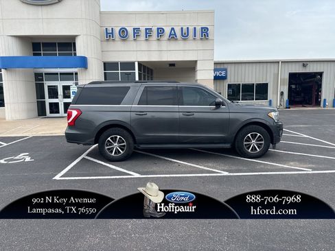 Used 2019 Ford Expedition Max XLT image 1
