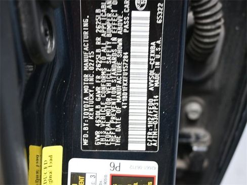 Used 2015 Toyota Camry LE image 21