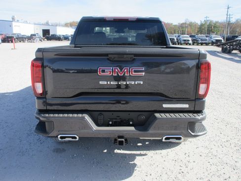 New 2026 GMC Sierra 1500 Elevation image 6