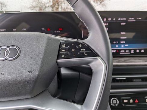 Certified 2025 Audi Q5 Prestige image 14