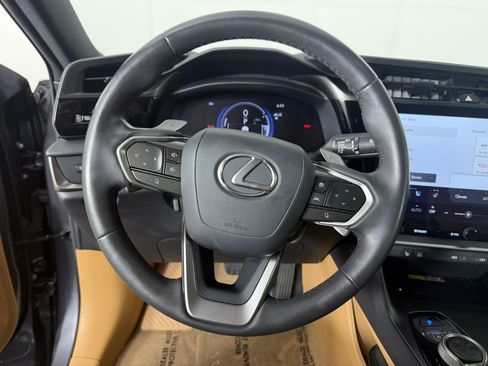 Used 2023 Lexus RZ 450e Premium w/ Technology Package AWD/4WD image 21
