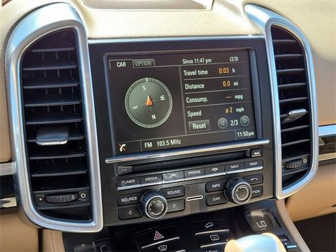 Used 2016 Porsche Cayenne image 14