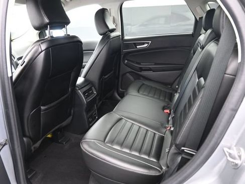 Used 2021 Ford Edge SEL w/ Convenience Package FWD image 17