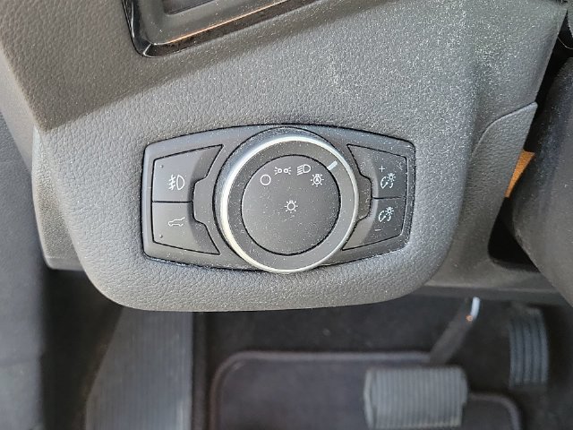 Used 2018 Ford Escape SEL w/ Ford Safe & Smart Package AWD/4WD image 22