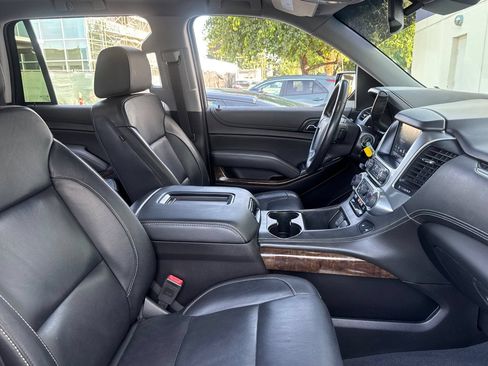 Used 2019 Chevrolet Tahoe LT RWD image 16