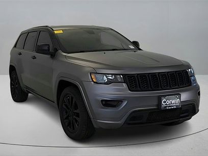 Used 2018 Jeep Grand Cherokee Altitude