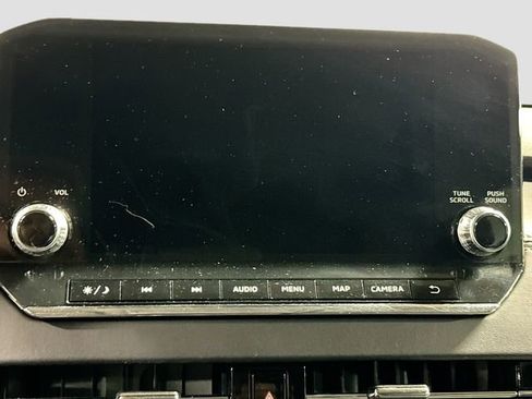 Used 2023 Mitsubishi Outlander SE image 19