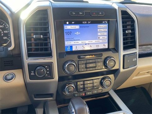 Certified 2019 Ford F150 Lariat w/ FX4 Off-Road Package image 61