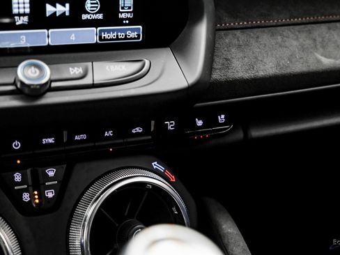 Used 2018 Chevrolet Camaro ZL1 image 60