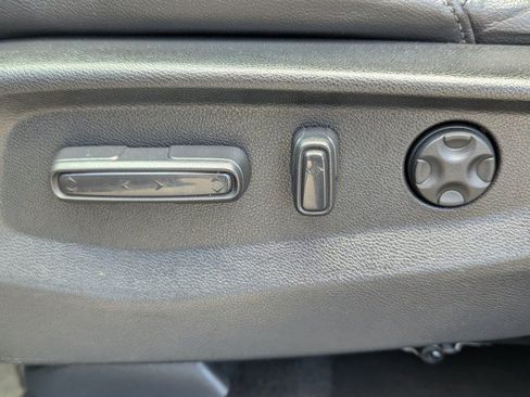 Used 2019 Honda CR-V EX-L image 13