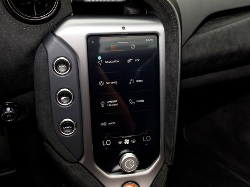 New 2026 McLaren 750S Performance image 25