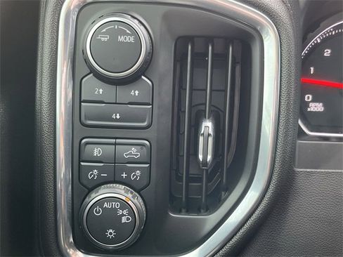 Used 2023 Chevrolet Silverado 2500 LT w/ Convenience Package image 31