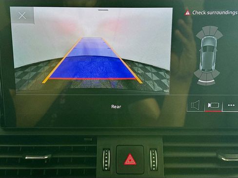 Certified 2023 Audi Q5 2.0T Premium w/ Convenience Package image 14