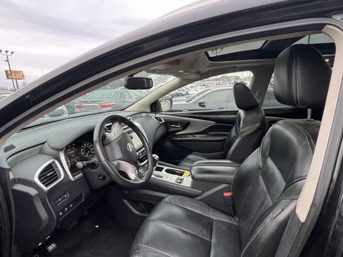 Used 2018 Nissan Murano Platinum w/ Cargo Package image 15