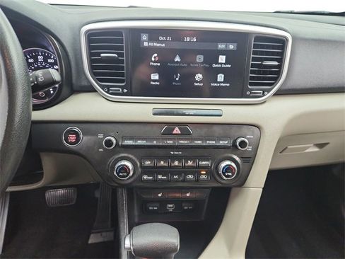 Used 2022 Kia Sportage LX w/ LX AWD Value Edition Package image 16