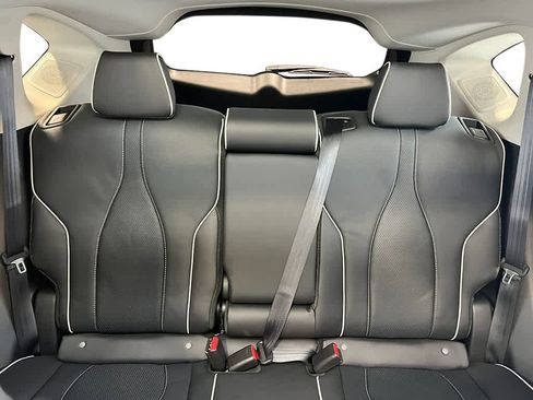 New 2026 Acura RDX SH-AWD w/ Advance Package image 31