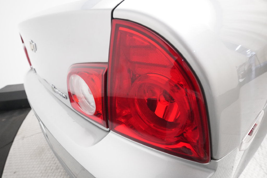 Used 2010 Chevrolet Malibu Hybrid FWD image 27