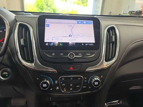 Used 2019 Chevrolet Equinox Premier AWD/4WD image 19