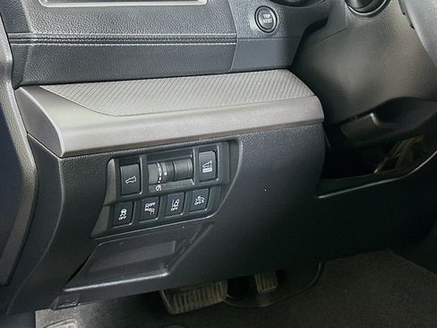 Used 2019 Subaru Outback 2.5i Premium AWD/4WD image 16
